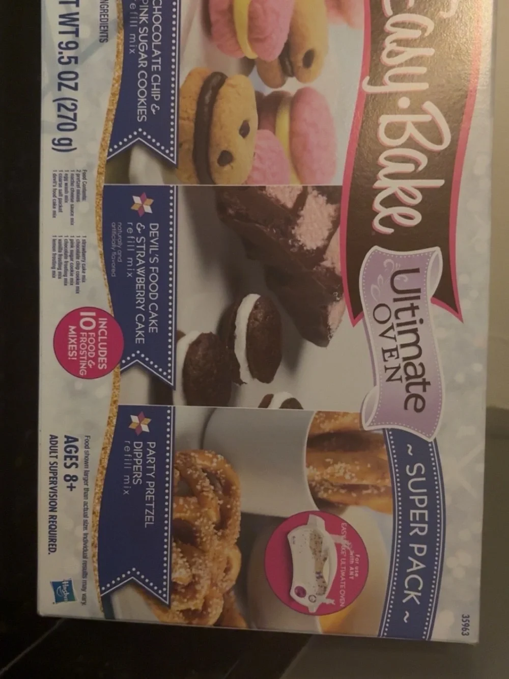 Vintage Easy-Bake Ultimate Oven Super Pack includes food frosting mix’s!